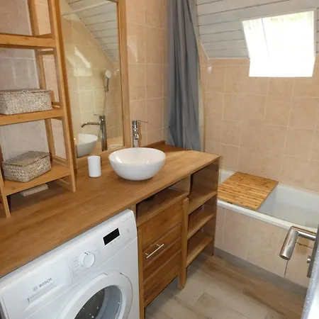 L'oustal De *
